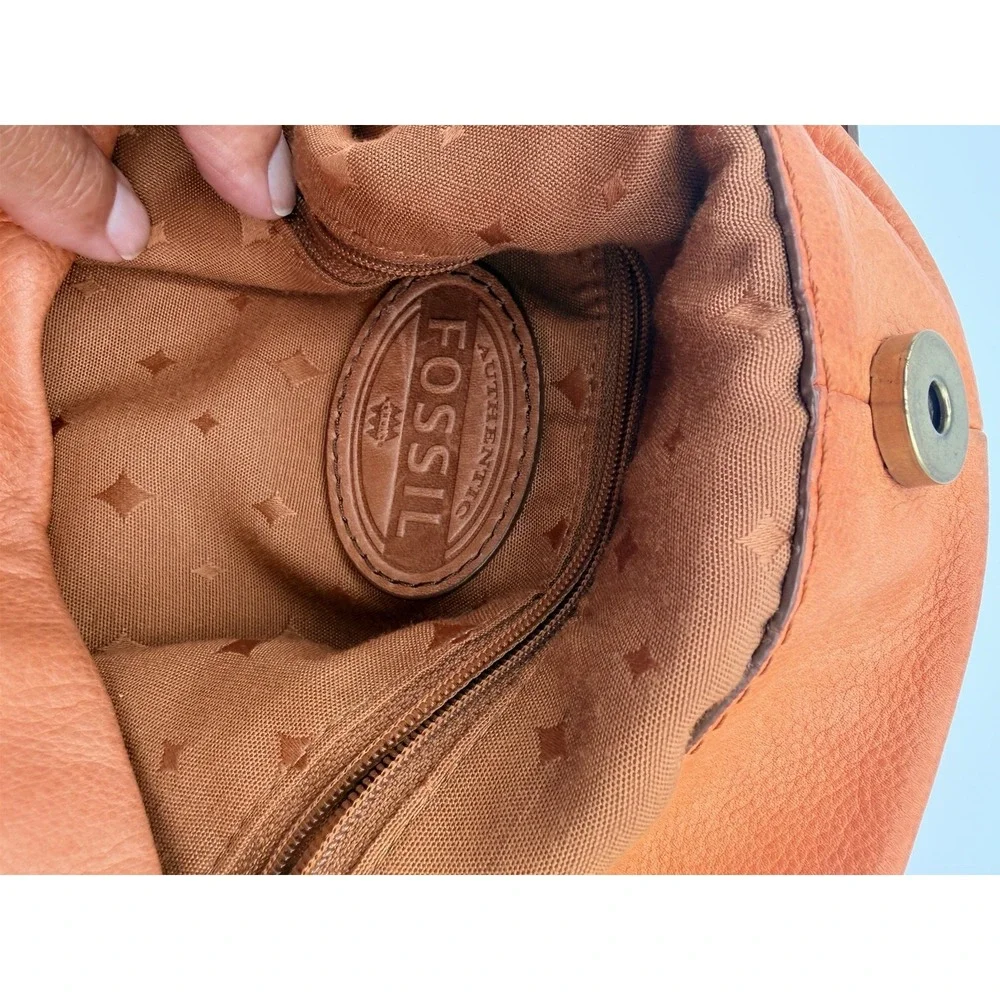 Women's Fossil Long Live Vintage Leather Explorer Hobo Bag ORANGE